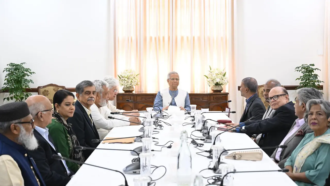 খালেদা জিয়াকে যে কারণে ‘অতি গুরুত্বপূর্ণ ব্যক্তি’ ঘোষণা করল সরকার